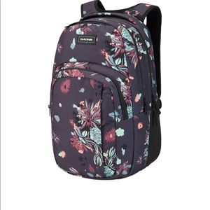 Dakine Campus M 25L backpack. New with tags.